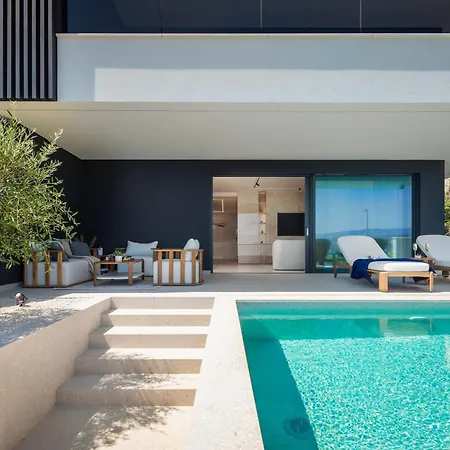 Heaven With Swimming Pool شقة *