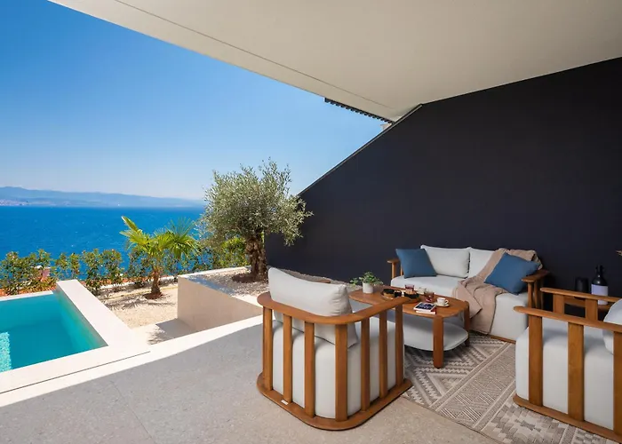 Heaven With Swimming Pool Appartamento