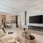 Apartment Heaven With Swimming Pool *