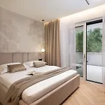 Apartment Heaven With Swimming Pool