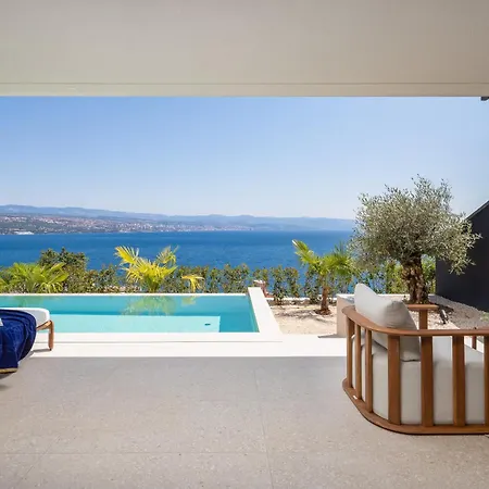 Apartment Heaven With Swimming Pool