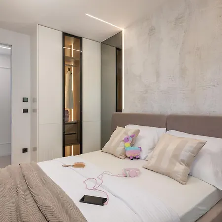 Apartment Heaven With Swimming Pool *