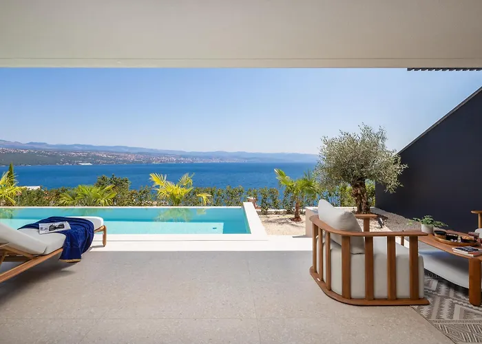 Апартаменты Heaven With Swimming Pool