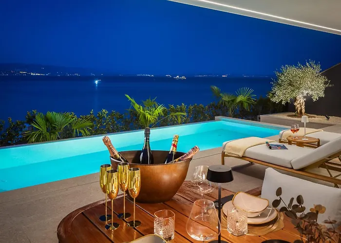 Апартаменты Heaven With Swimming Pool