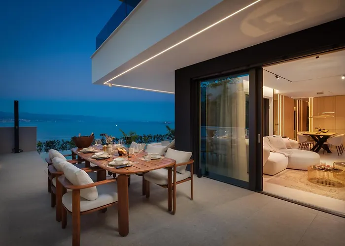 Heaven With Swimming Pool * Опатия